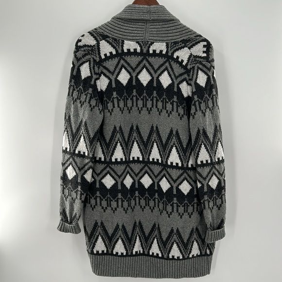Old Navy Aztec Print, Open Front Cardigan, size Small, Gray - Picture 2 of 5